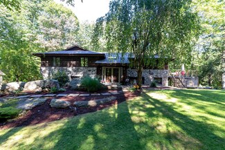 49 Austin Rd, Amherst, NH 03031