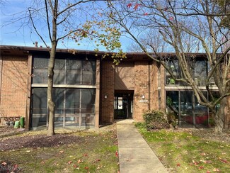 22948 Mastick Rd Unit 202, Cleveland, OH 44126