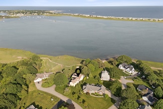 22 Channel Cove Ln, Biddeford, ME 04005