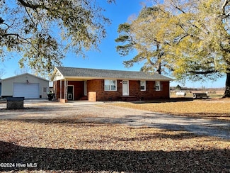 3524 Wynn Rd, Robersonville, NC 27871