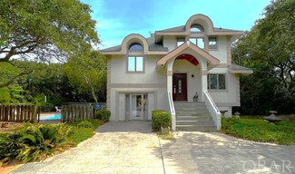 310 Duck Rd, Kitty Hawk, NC 27949