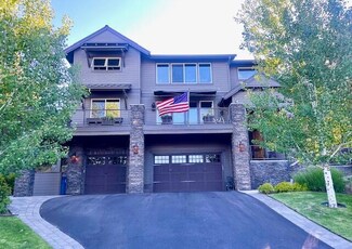 3376 NW Fairway Heights Dr, Bend, OR 97701