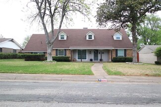 3423 Gladiolus Ln, Dallas, TX 75233