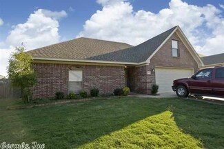 9823 Merlot Ln, North Little Rock, AR 72118