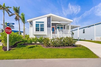 11578 Palm Dr, Fort Myers, FL 33908