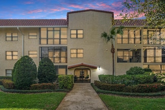 535 N Interlachen Ave Unit 106, Winter Park, FL 32789