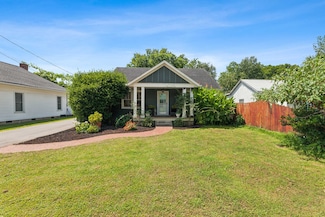 411 Forrest St, Franklin, TN 37064