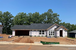 405 Breckenridge Dr, Waynesville, MO 65583