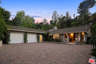 16634 Calneva Dr, Encino, CA 91436