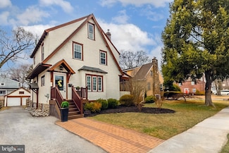 2556 Prescott Rd, Havertown, PA 19083