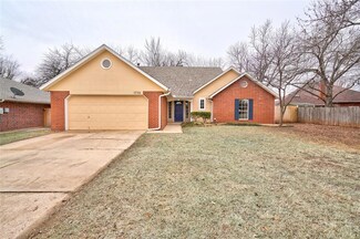 1732 Green Leaf Ln, Edmond, OK 73013