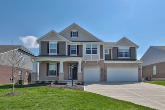 684 Newton Dr, Beavercreek, OH 45434