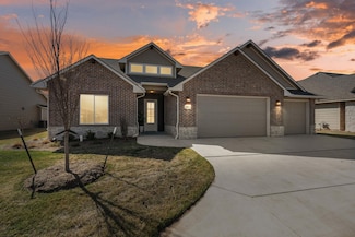 811 N Thornton St, Wichita, KS 67235