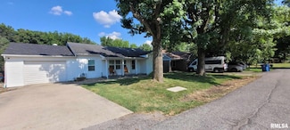 1420 N 17th St, Mount Vernon, IL 62864