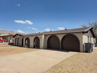 6644 Mariposa Dr, El Paso, TX 79912