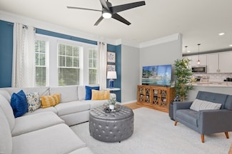240 Martins Landing Unit 207, North Reading, MA 01864
