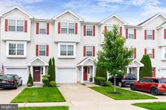 1049 Buckingham Dr, West Deptford, NJ 08086