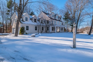 96 Crestview Dr, South Portland, ME 04106