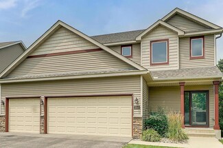 2840 Hawk Ridge Rd NW, Prior Lake, MN 55372