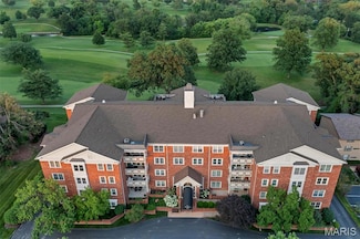 526 Sarah Ln Unit 13, Saint Louis, MO 63141