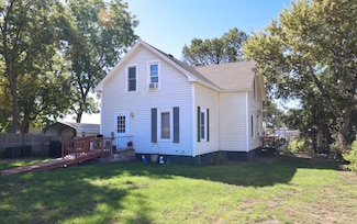819 Bates Blvd, Lodgepole, NE 69149