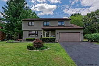 219 Vincenza Ln, Schenectady, NY 12303