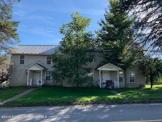 1793 Ridge Rd, Montrose, PA 18801