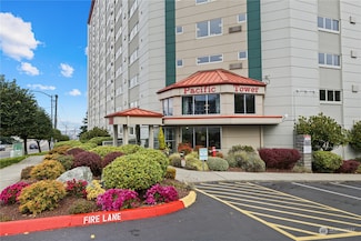 3201 Pacific Ave Unit 601, Tacoma, WA 98418