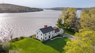 71 Main St, East Haddam, CT 06423