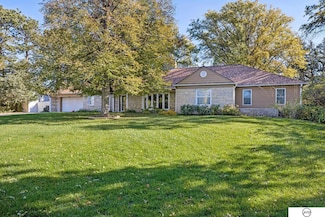 940 S Cotner Blvd, Lincoln, NE 68510