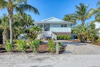 391 Kettle Harbor Dr, Placida, FL 33946