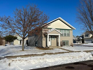 1001 Engesser Ln, Saint Peter, MN 56082
