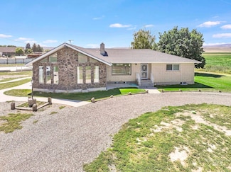 513 W 2100 S, Oakley, ID 83346