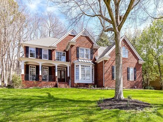 18322 Indian Oaks Ln, Davidson, NC 28036