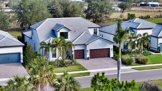 7872 Mainsail Ln, Sarasota, FL 34240