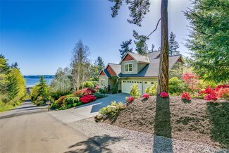 20693 Chief Sam Wilson Way NE, Indianola, WA 98342