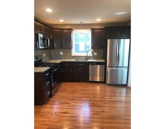 24 Auburn St Unit 22, Haverhill, MA 01830