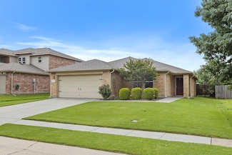 2405 Emerald Ln, McKinney, TX 75071