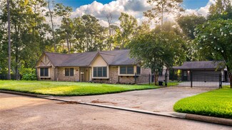 16602 E Kingscoate Dr, Crosby, TX 77532