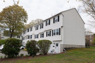 181 Circuit Ave, Lowell, MA 01852