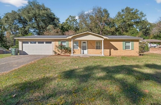 1317 Woodland Hills Dr, Tyler, TX 75701