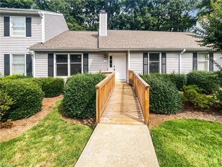 17 Apple Tree Ln, Greensboro, NC 27455