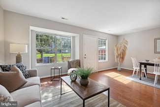 14315 Chapel Cove Ct, Laurel, MD 20707