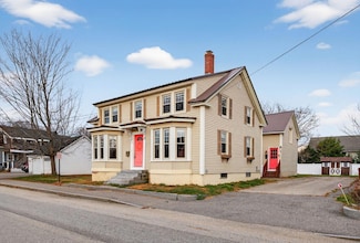 117 Temple St, Saco, ME 04072