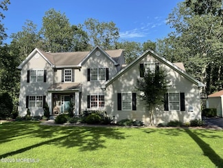 12 Oak Leaf Dr, New Egypt, NJ 08533