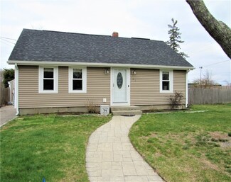 61 Spring Grove Ave, Warwick, RI 02889