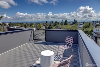 1421 19th Ave Unit C, Seattle, WA 98122