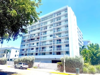 1045 10th St Unit 206, Miami Beach, FL 33139