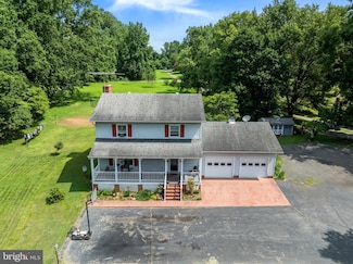 10407 Lynn Ric Dr, Upper Marlboro, MD 20772