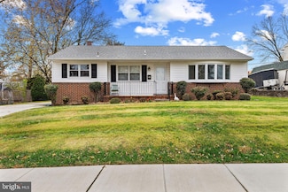 393 Jaybea Ct, Glen Burnie, MD 21061